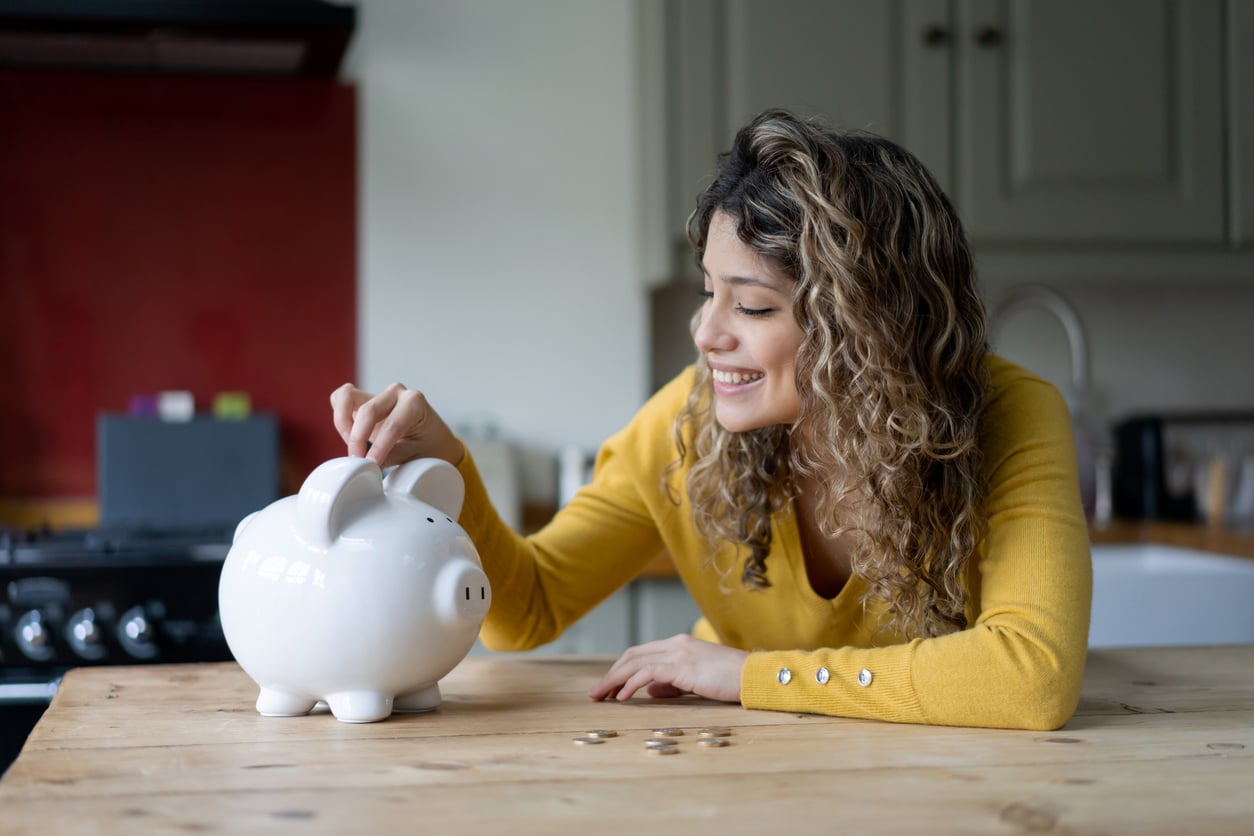 Financial Tips for Young Adults: What You Need to Know image